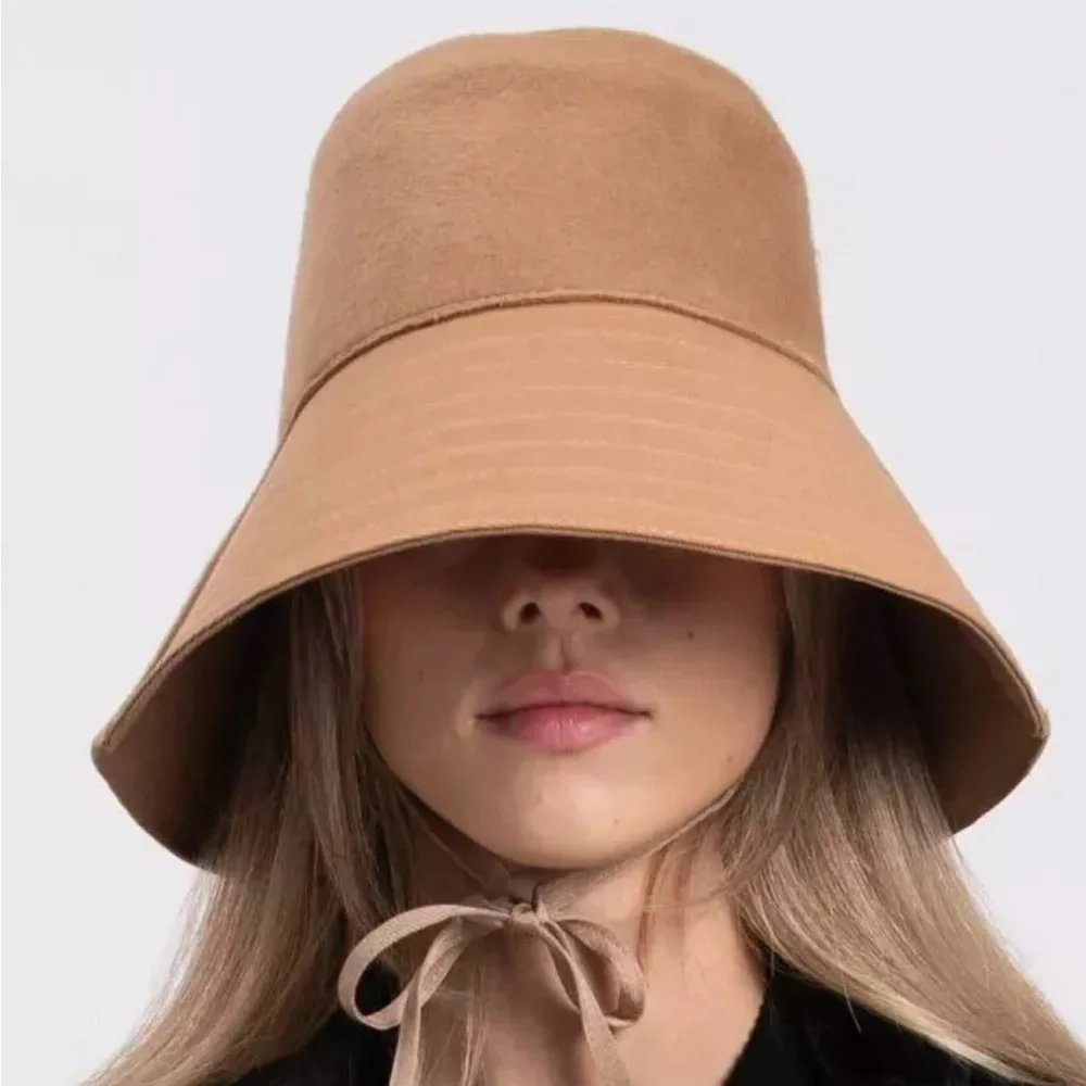 Valentino Fall RTW 2019 tie hat suede and leather